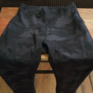 Lululemon cammo leggings